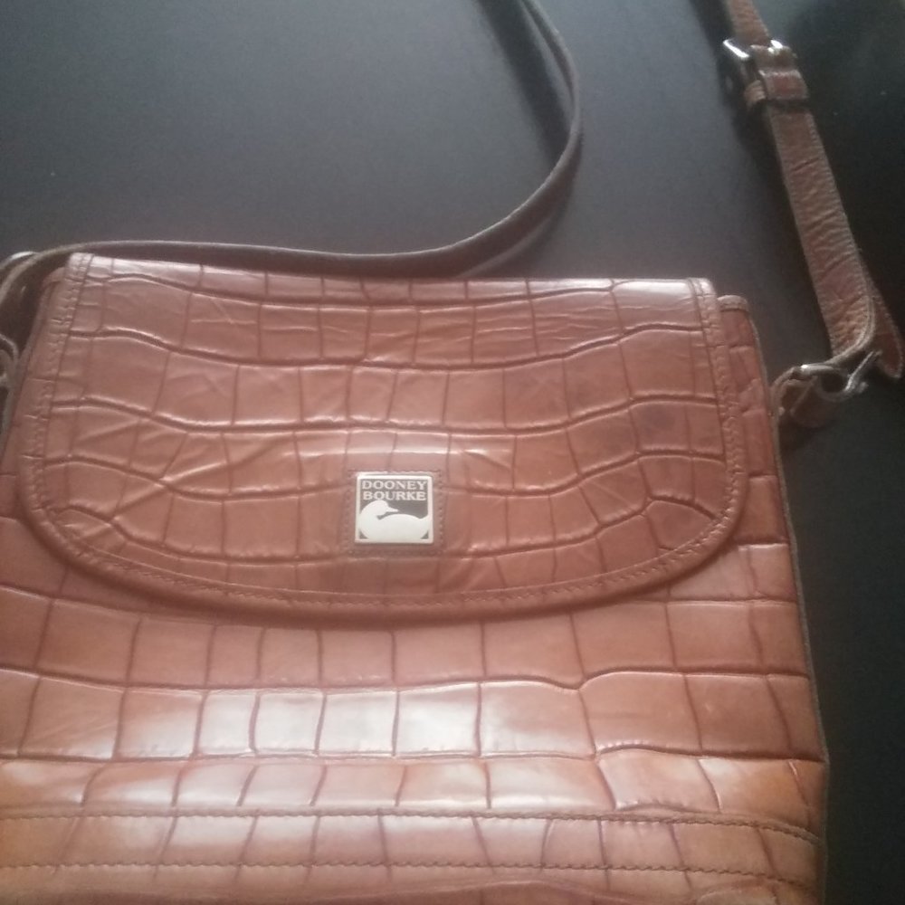 Dooney Bourke Crossbody Bag